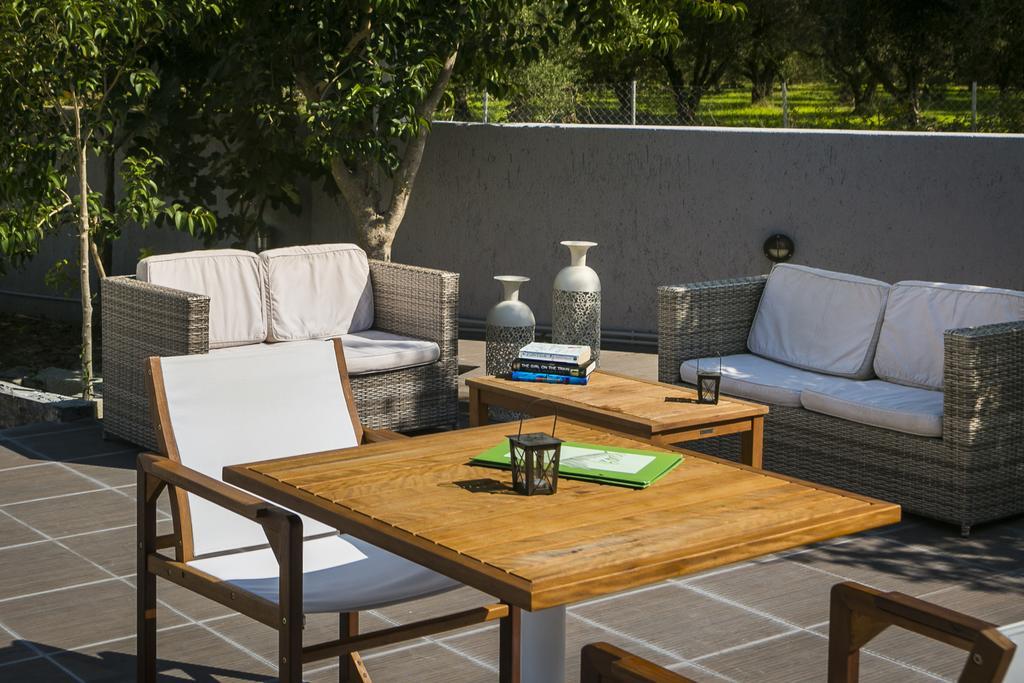 Olive Grove Studios & Apartments Svoronata Exterior photo